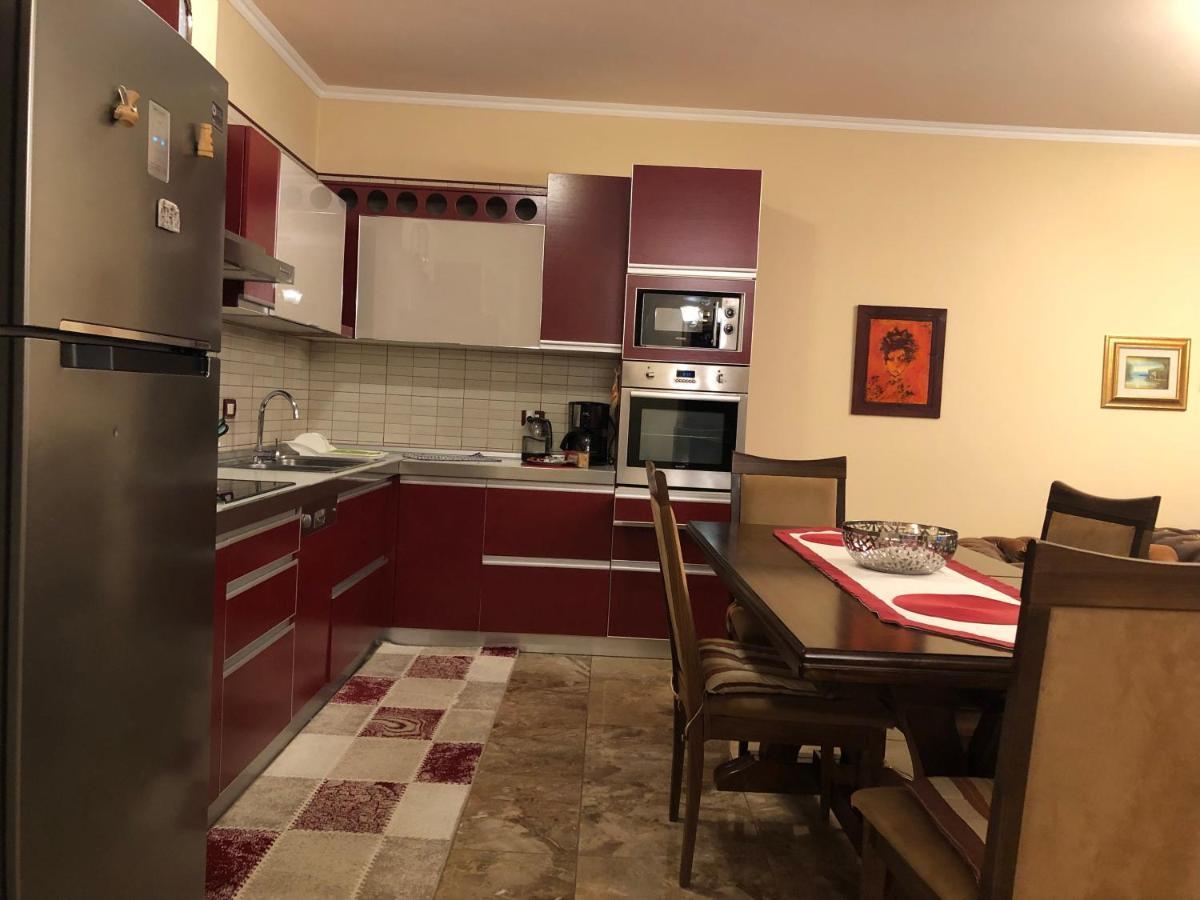 Apartmán Fully Equipped Flat With Stunning Sea Views Durrës Exteriér fotografie